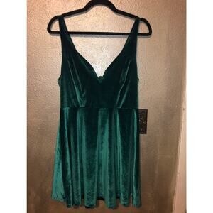 Kimchi Blue FairyCore Heart of the Ocean  Green Velvet  Sleeveless Mini Dress